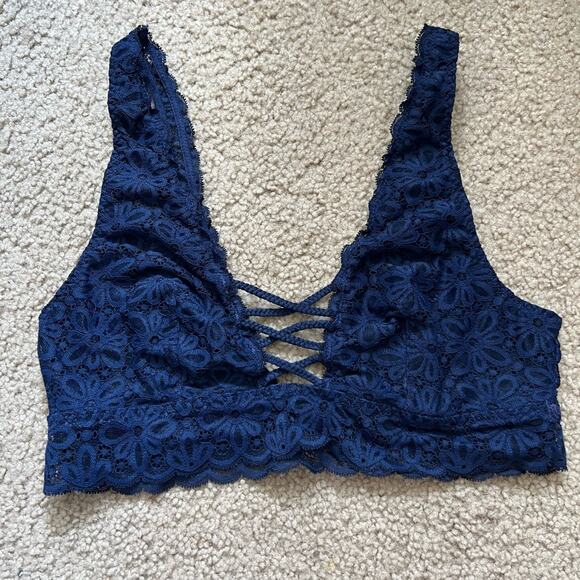 Victoria’s Secret Unlined Bralette M/L - Picture 1 of 8